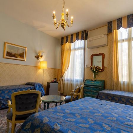 Art Dreams B&B Venesia Bagian luar foto